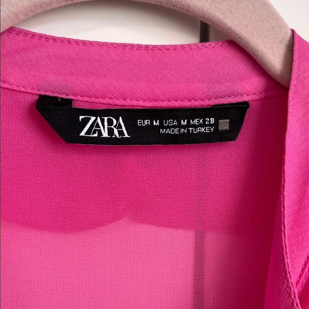 ZARA Fuchsia Ruffle Sleeve Blouse Mandarin Collar Pearl Buttons, Size M - Picture 3 of 11